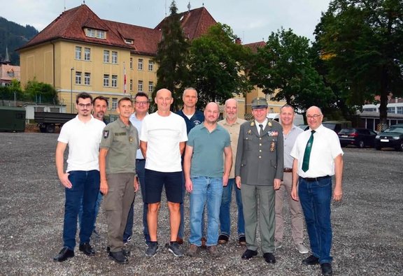 Bild_Info_12.jpg